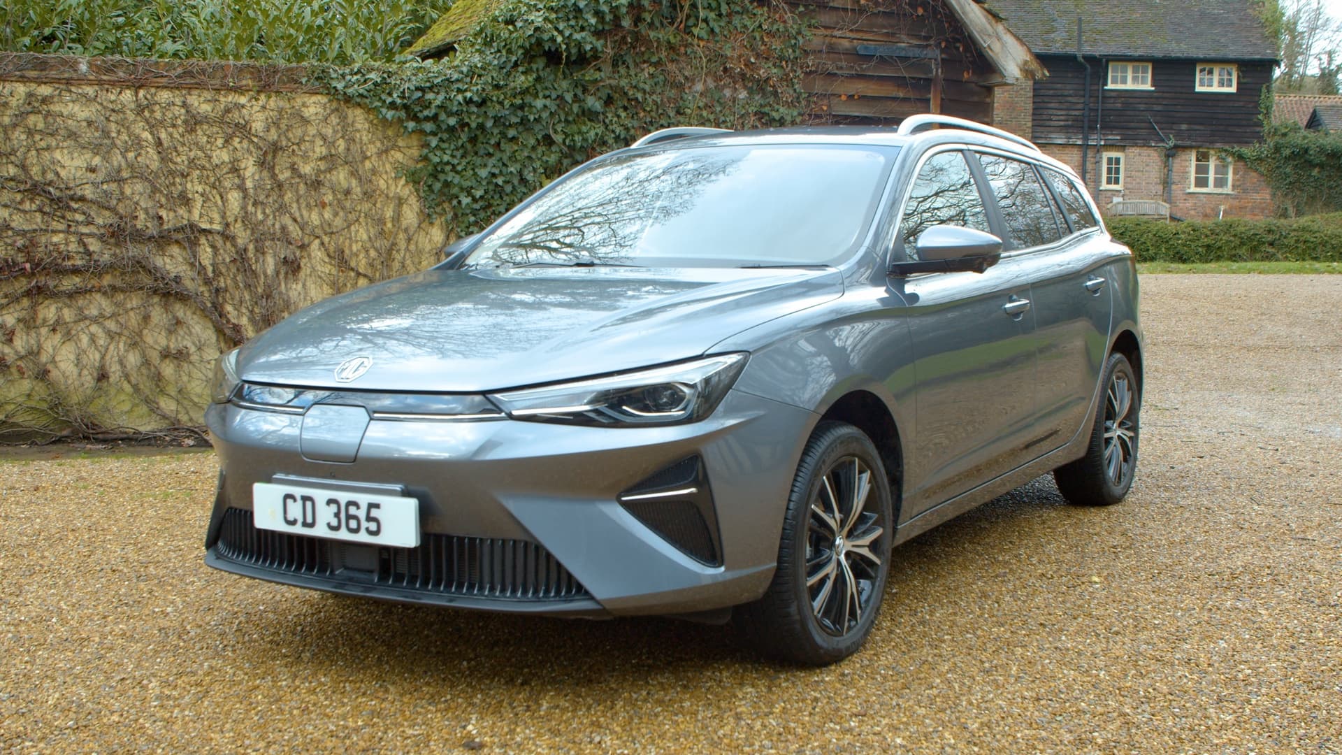 MG5